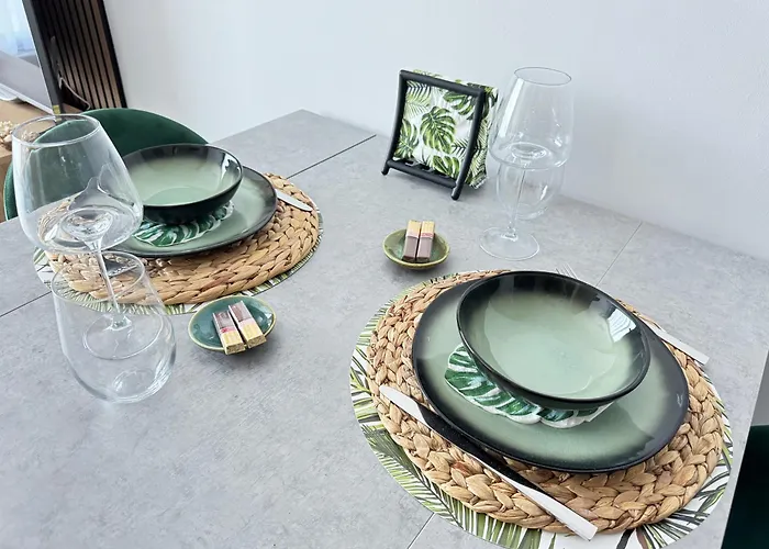 Sea La Vie Апартамент Созопол